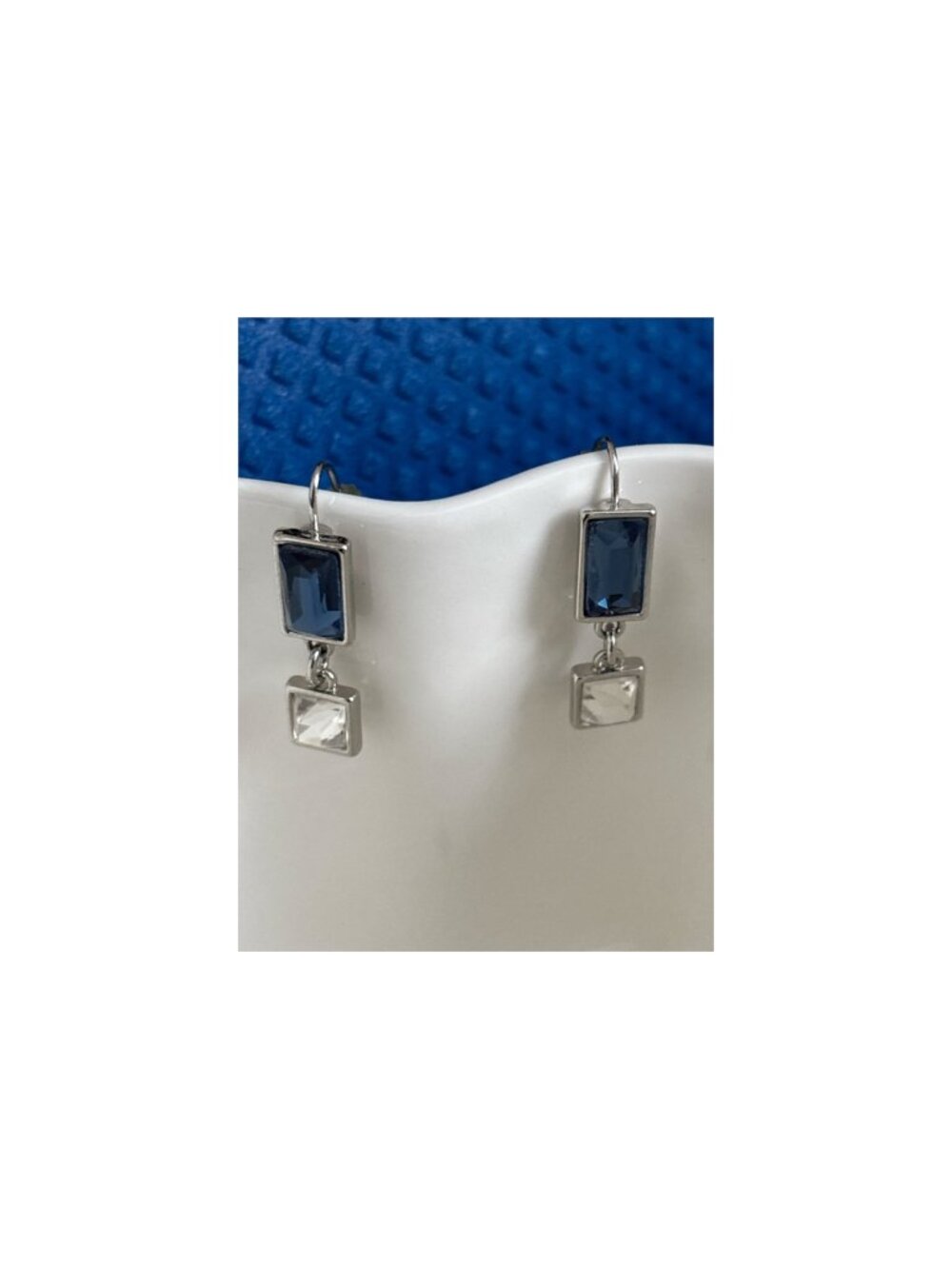 Lia Sophia "Flashbulb" earrings. Navy and clear stones set in silver tone. OS